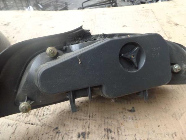 FEU ARRIERE GAUCHE PEUGEOT 306 CABRIOLET - Vue 2